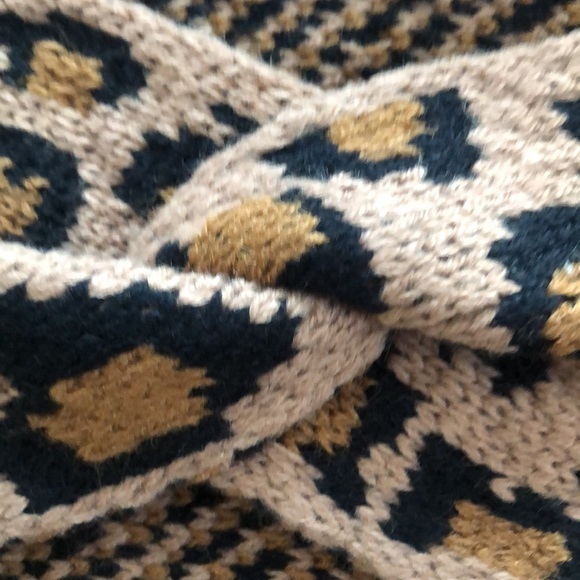 Leopard Print Winter Twist Front Ear Warmers - Picture 5 of 8